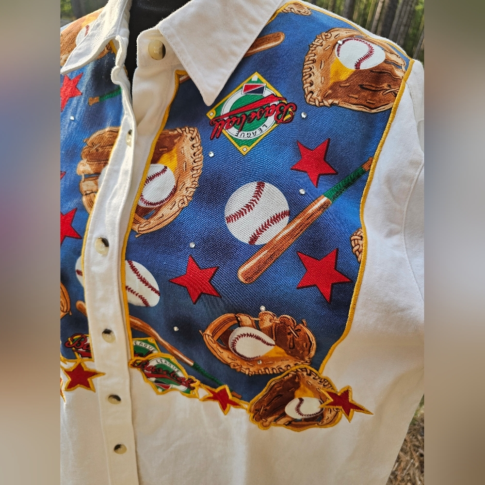 The Quacker Factory Baseball Themed White Button Up Shirt Size Large Vintage - Picture 4 of 8